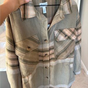 Arizona Jean Company Tan Plaid‎ Cozzy Shirt